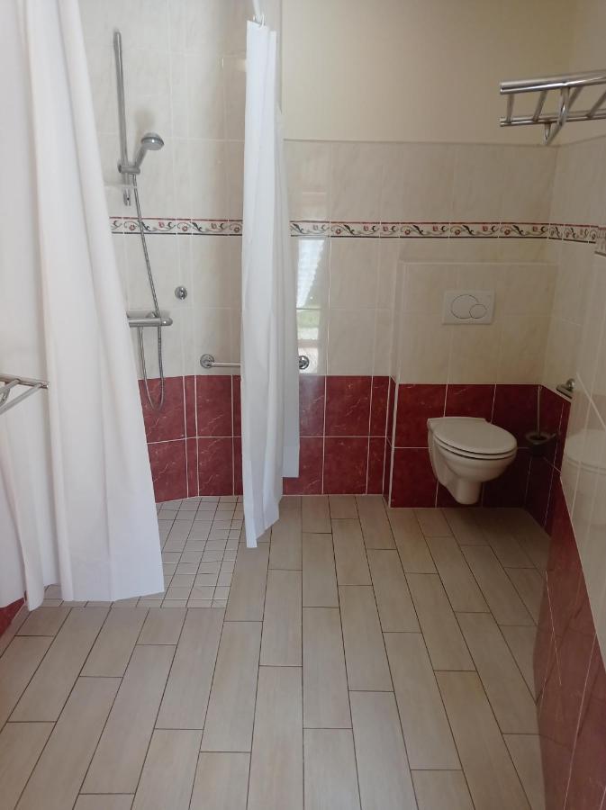 Chambres D'Hotes La Roche Saint-Hilaire-des-Landes Kültér fotó
